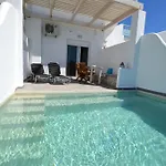 Kathara Bay Φαληράκι